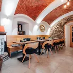 Pension Regina 3*
